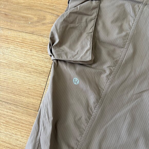 Lululemon Athletic Dance Studio Relaxed Fit MR Cargo Joggers Taupetastic Size M - Picture 7 of 8
